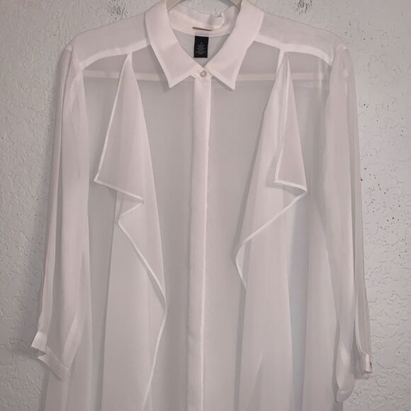 Chico’s Black Label Elegant Woven White Asymmetrical  Blouse Size 2/12 - Picture 2 of 14